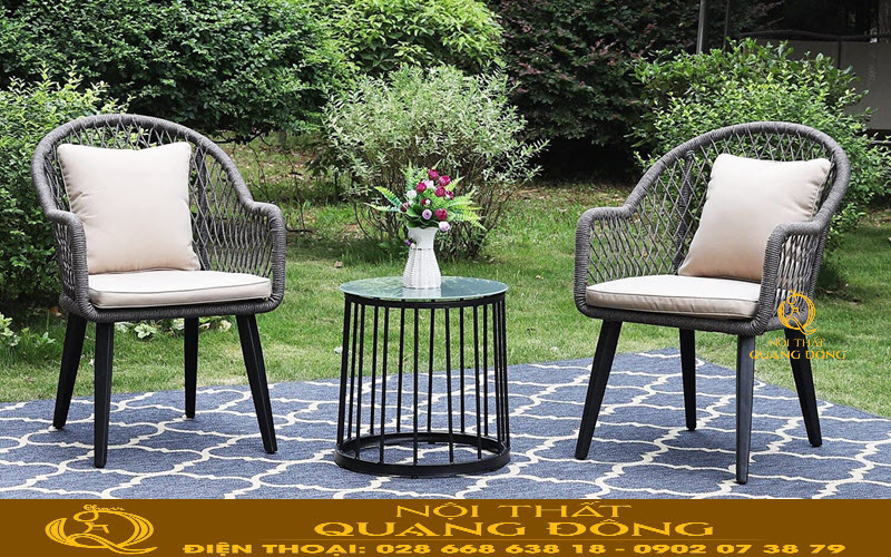 Bộ bàn ghế mây nhựa cho phòng sách Bộ bàn ghế giả mây QD-2052 đặt trong phòng sách sẽ giúp bạn tiện nghi và sang trọng hơn