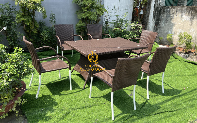 Bàn ghế giả mây QD - 2113 phù hợp mô hình kinh doanh ngoài trời