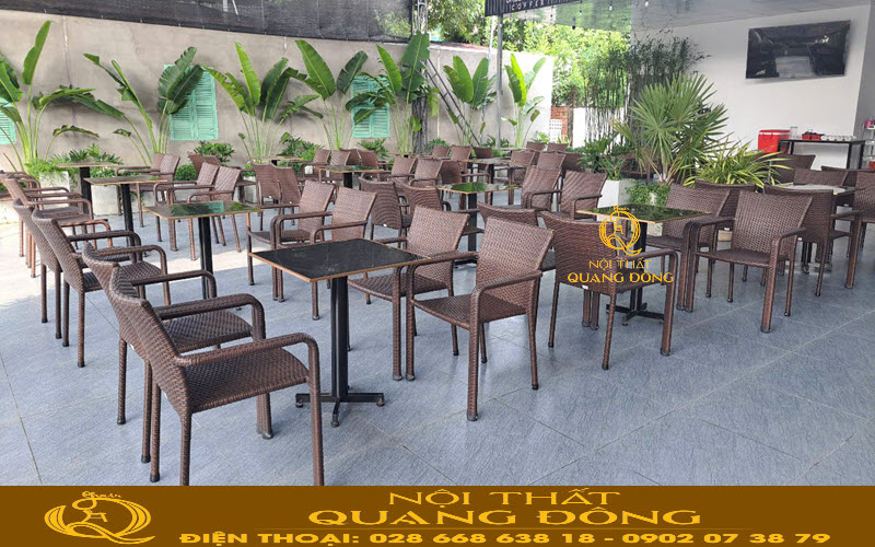Bàn ghế cà phê giả mây Nội thất Quang Đông có độ bền cao Bàn ghế cà phê mây nhựa thích hợp khí hậu Việt Nam