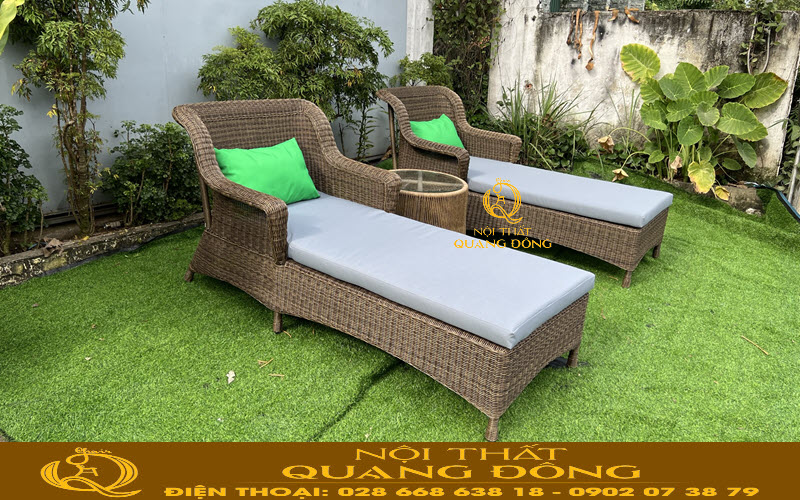 Ghế nằm hồ bơi bằng chất liệu giả mây ngày càng được ưa chuộng nhiều và được sử dụng rất phổ biến trong thời thế hiện nay