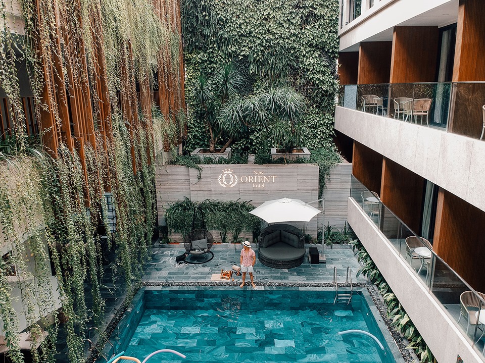 ghế hồ bơi|xích đu mây nhựa cung cấp New Orient hotel