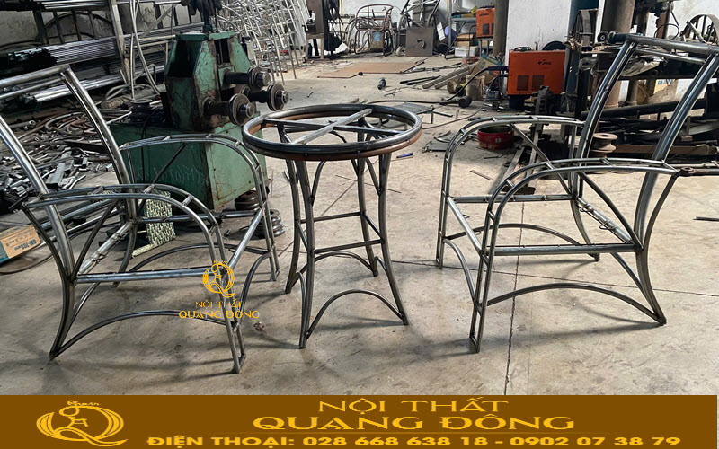 Khung bàn ghế mây nhựa Nội thất Quang Đông