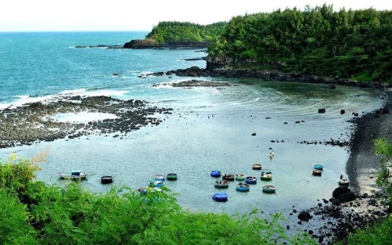 Cảnh đẹp bình dị tại Mũi Ba Làng An