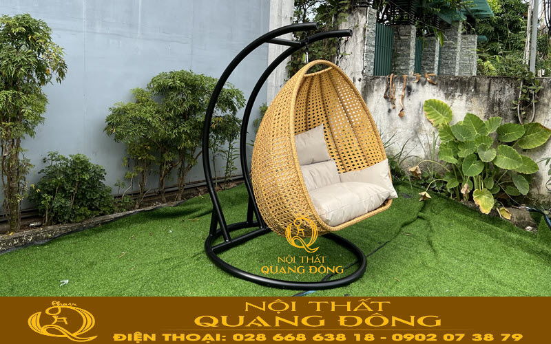 Xích đu giả mây QD-424 được hoàn thành tại xưởng của nội thất quang đông tại củ chi